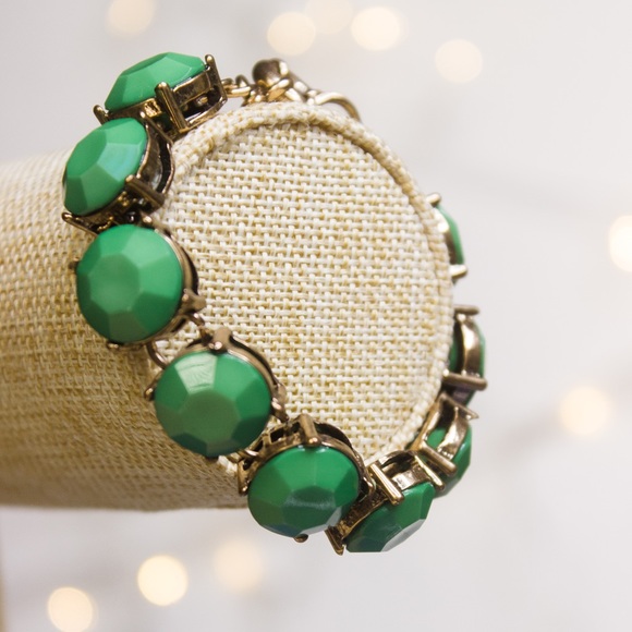 Green Dot Bracelet Antique Bronze Tone - Picture 4 of 8